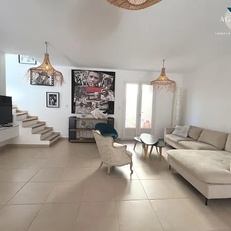 6 Personnes Avec Piscine Privee Villa *